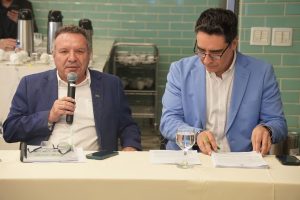 Luís Alberto Pereira (OCB/GO) e César Moura (Retomada): setor produtivo goiano está otimista